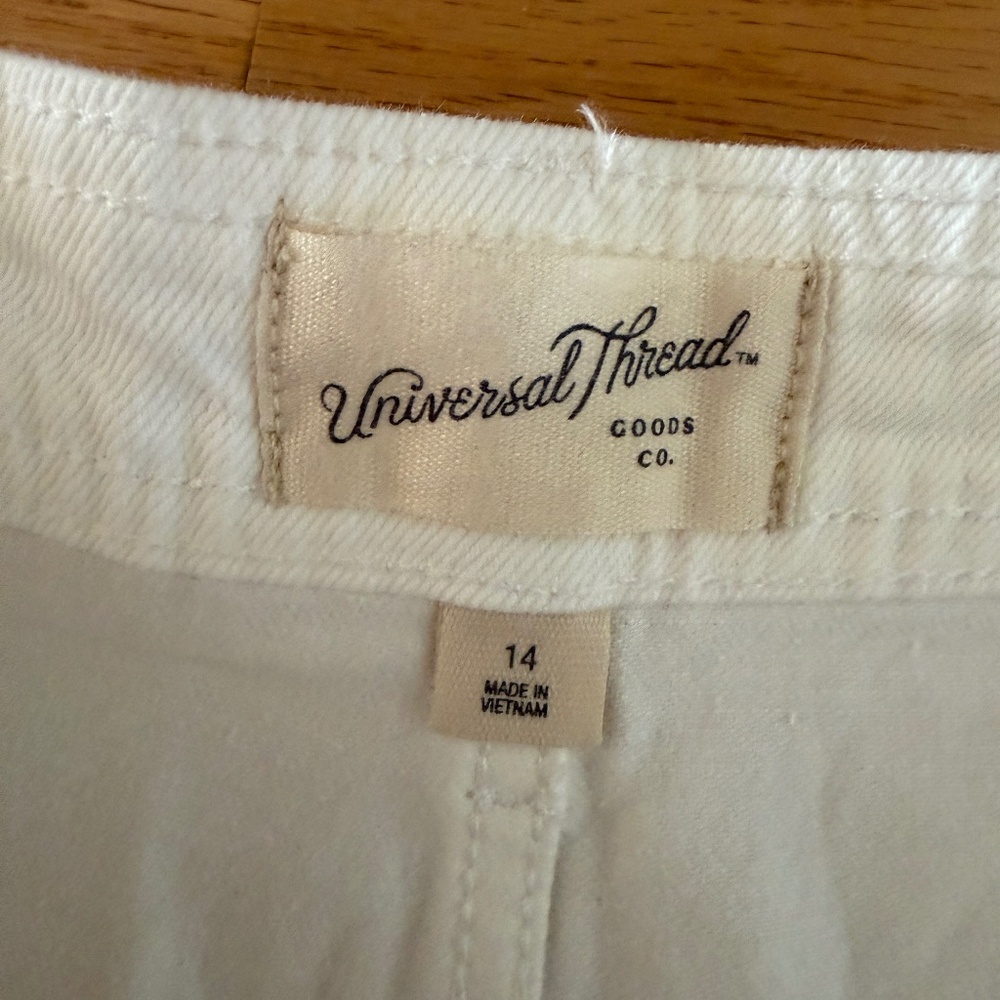 NWT Universal Thread Sailor Shorts High Rise Denim Three (3) Pairs Size 14 - Picture 12 of 14